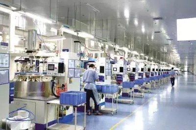 藍思科技加碼3D玻璃，目標年收入增長60億，趨勢資產管理助力